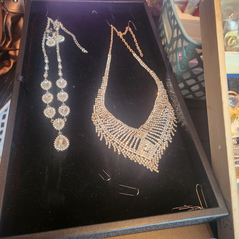 NWOT Austrian Crystal Necklace